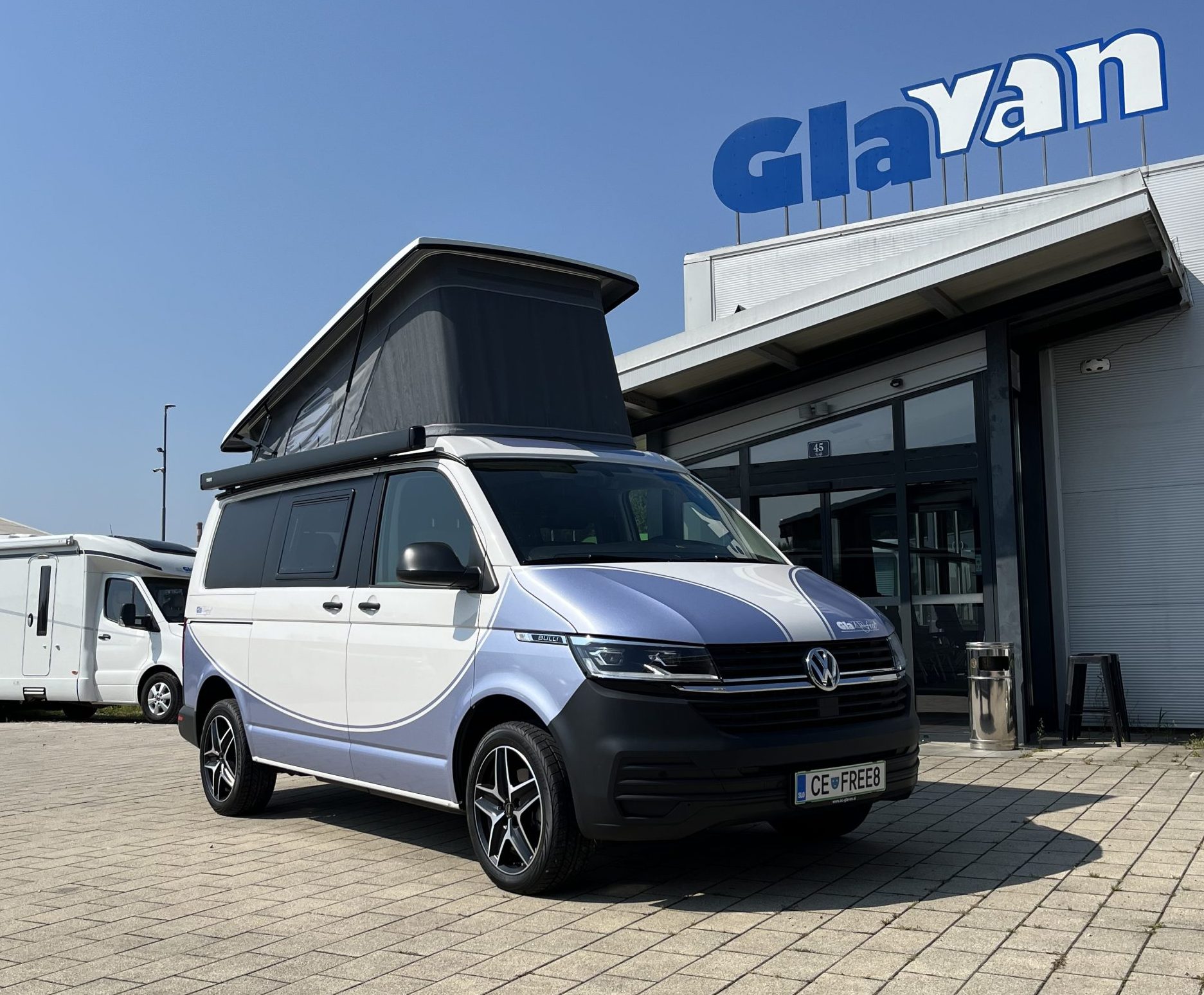 Glavan Free Plus bivalni kombi za rent