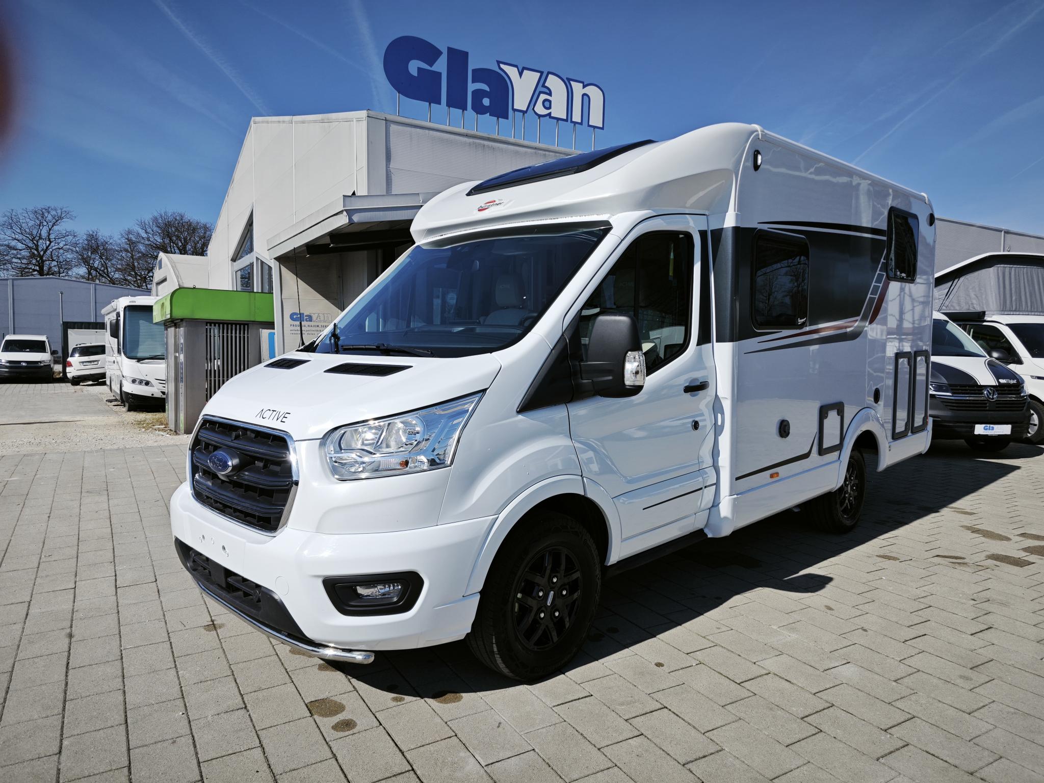 BUERSTNER LINEO T 590 NOV AVTODOM LUKSUZNE POČITNICE NOV AVTODOM UDOBEN