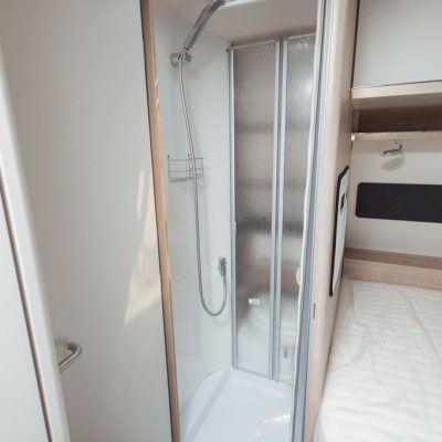 Prikolica Buerstner PREMIO 455 TS black forest AC GLAVAN