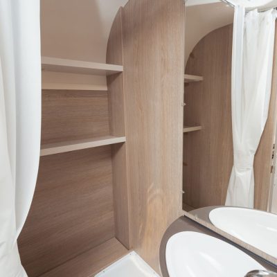 PRIKOLICA Buerstner PREMIO LIFE 430 TS AC GLAVAN