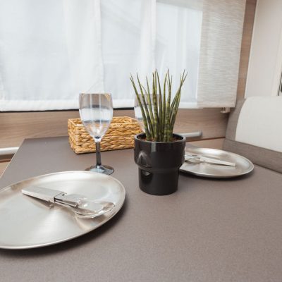 PRIKOLICA Buerstner PREMIO LIFE 430 TS AC GLAVAN