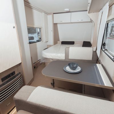 PRIKOLICA Buerstner PREMIO LIFE 480 TS AC GLAVAN