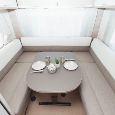 PRIKOLICA Buerstner PREMIO PLUS 440 TK AC GLAVAN