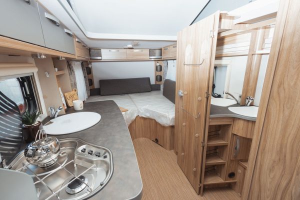 PRIKOLICA Eriba FEELING 442 AC GLAVAN