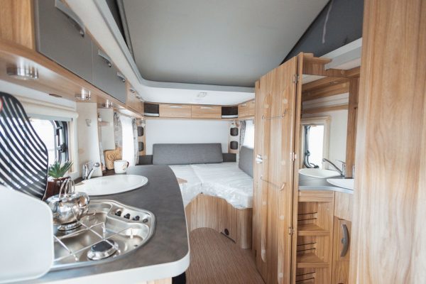 PRIKOLICA Eriba FEELING 442 AC GLAVAN